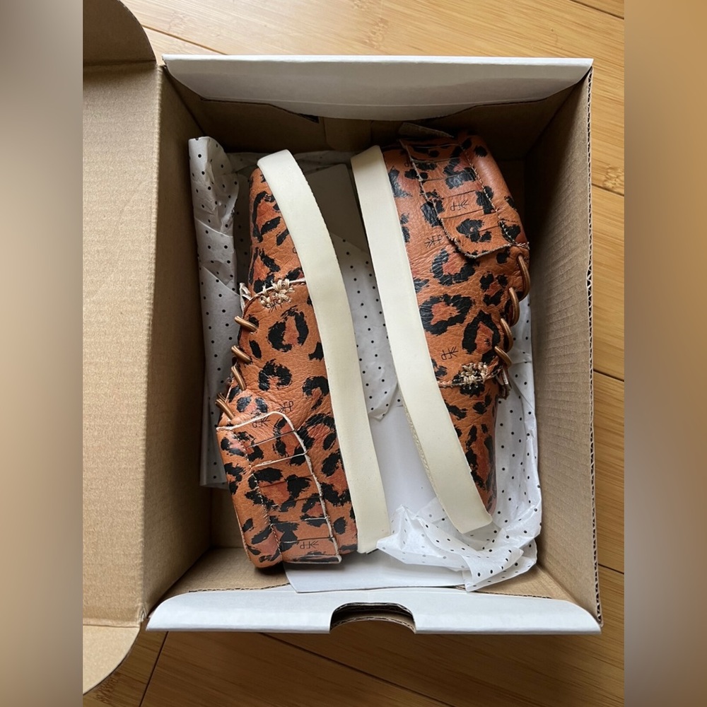 Freshly Picked Leopard Sneaker Moccs size 10 children